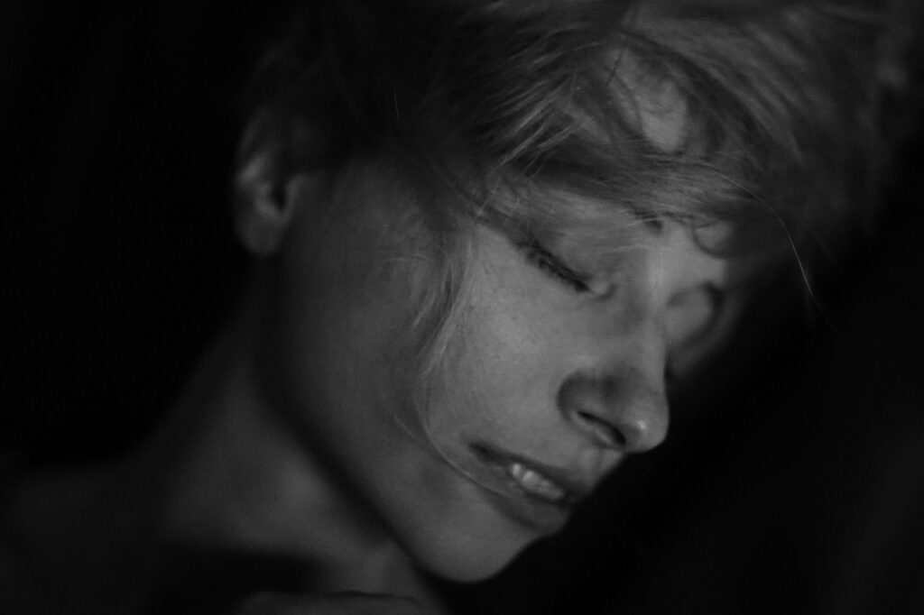 愛されたい気持ちが強すぎるときに試すべき心の整理法は？