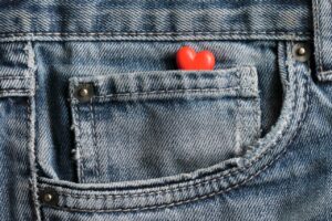 恋愛の悩みを即効解決する占い師ランキングはどれがベスト？